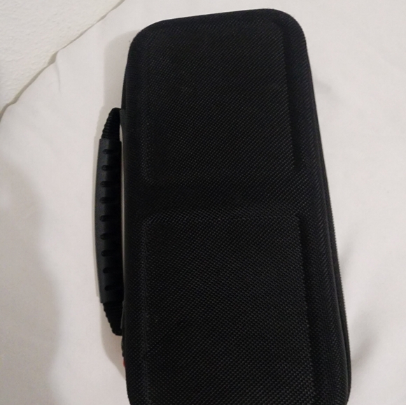 Nintendo Switch Bundle - Picture 4 of 10